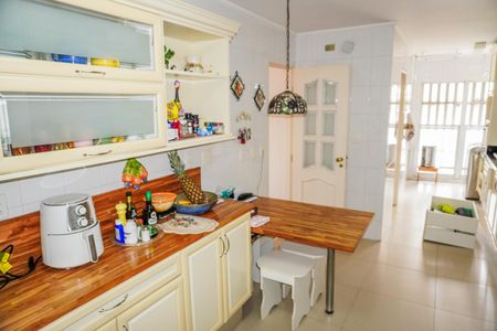 Apartamento à venda com 120m², 3 quartos e 1 vaga Apartamento à venda com 120m², 3 quartos e 1 vagaCozinha