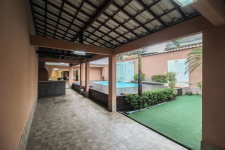 Casa para alugar com 300m², 3 quartos e 2 vagasGaragem