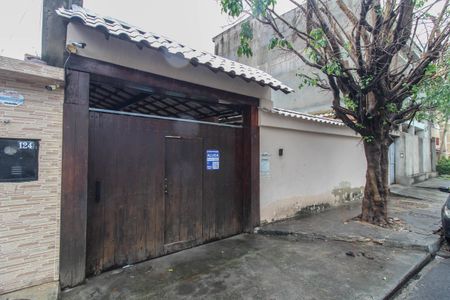 Casa para alugar com 300m², 3 quartos e 2 vagasFachada