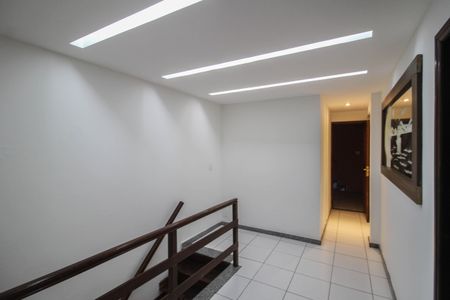 Casa para alugar com 300m², 3 quartos e 2 vagasHall do Segundo Andar