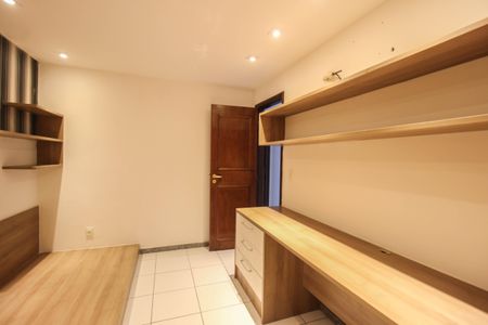 Casa para alugar com 300m², 3 quartos e 2 vagasSuíte 2