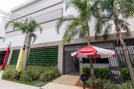 Apartamento à venda com 50m², 2 quartos e 1 vagaEntrada e Portaria