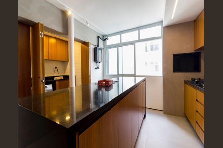 Apartamento à venda com 89m², 1 quarto e 1 vagaFoto 02