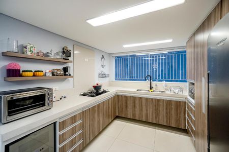 Casa à venda com 270m², 4 quartos e 2 vagasCozinha/Copa