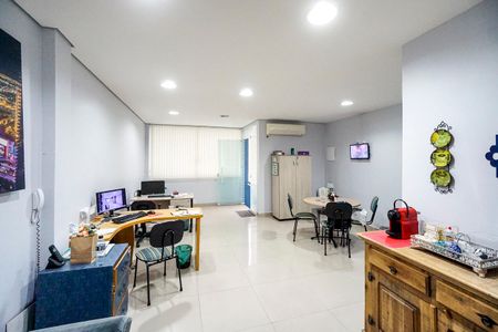 Casa à venda com 270m², 4 quartos e 2 vagasQuarto 03