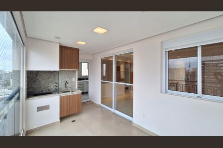 Apartamento à venda com 108m², 3 quartos e 2 vagasVaranda