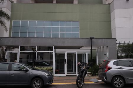 Apartamento à venda com 65m², 2 quartos e 1 vagaFachada e portaria