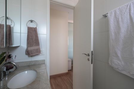 Apartamento à venda com 65m², 2 quartos e 1 vagaBanheiro da Suíte