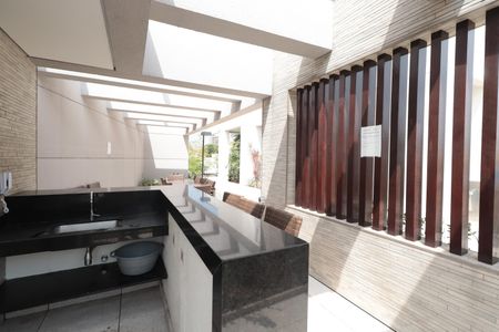 Apartamento à venda com 65m², 2 quartos e 1 vagaÁrea comum - Churrasqueira