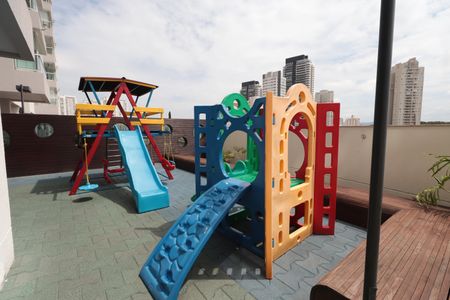 Apartamento à venda com 65m², 2 quartos e 1 vagaÁrea comum - Playground