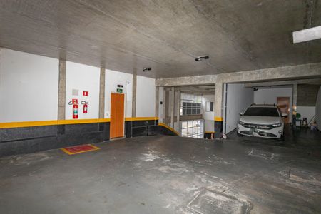 Casa de condomínio à venda com 216m², 3 quartos e 2 vagas Casa de condomínio à venda com 216m², 3 quartos e 2 vagasGaragem