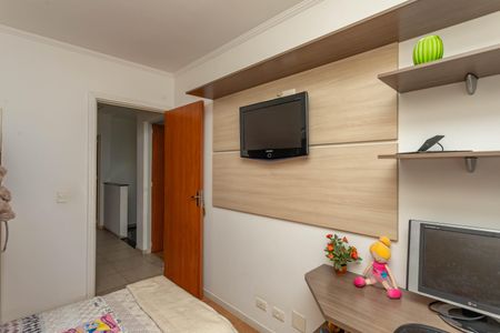 Casa de condomínio à venda com 216m², 3 quartos e 2 vagas Casa de condomínio à venda com 216m², 3 quartos e 2 vagasQuarto 2