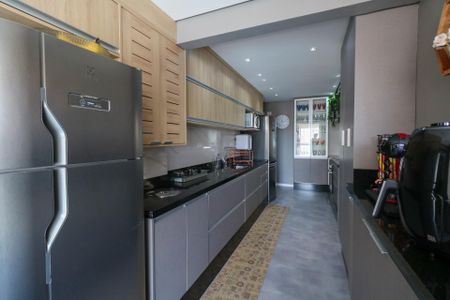 Apartamento à venda com 106m², 3 quartos e 2 vagasCozinha