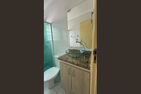 Apartamento para alugar com 49m², 2 quartos e 1 vagaBanheiro - detalhe