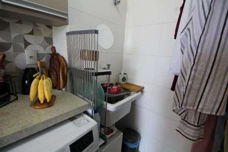 Apartamento à venda com 80m², 2 quartos e 1 vagaÁrea de Serviço