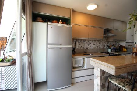 Apartamento à venda com 80m², 2 quartos e 1 vagaBanheiro Social