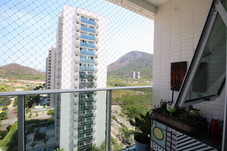 Apartamento à venda com 80m², 2 quartos e 1 vagaSala - Varanda