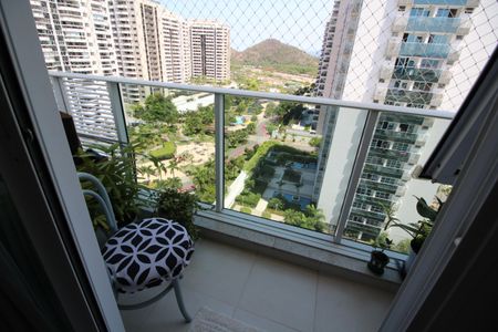 Apartamento à venda com 80m², 2 quartos e 1 vagaSala - Varanda