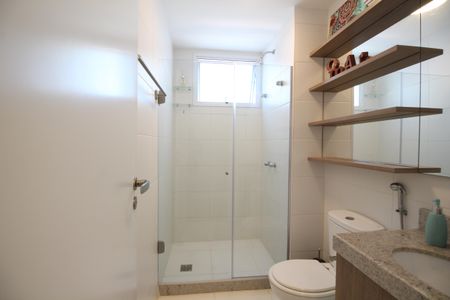 Apartamento à venda com 80m², 2 quartos e 1 vagaBanheiro Social