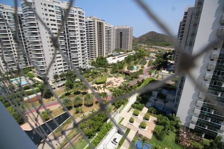 Apartamento à venda com 80m², 2 quartos e 1 vagaSala - Varanda - Vista