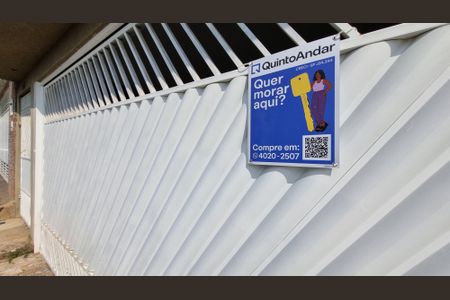 Casa à venda com 200m², 3 quartos e 2 vagas Casa à venda com 200m², 3 quartos e 2 vagasPlaca