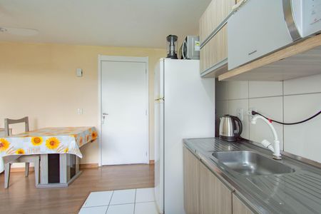 Apartamento à venda com 43m², 2 quartos e 1 vaga Apartamento à venda com 43m², 2 quartos e 1 vagaCozinha