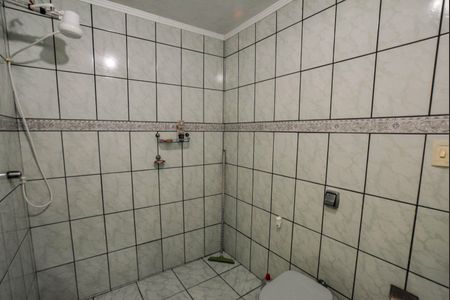 Casa à venda com 166m², 3 quartos e 2 vagas Casa à venda com 166m², 3 quartos e 2 vagasBanheiro Social