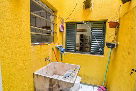 Casa à venda com 166m², 3 quartos e 2 vagas Casa à venda com 166m², 3 quartos e 2 vagasCozinha