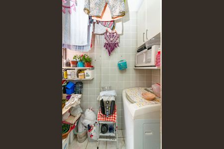 Apartamento à venda com 55m², 3 quartos e 1 vagaÁrea de Serviço