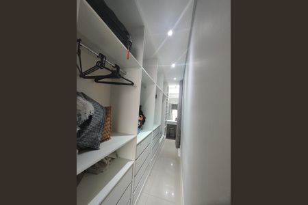 Apartamento à venda com 172m², 3 quartos e 2 vagasQuarto 3