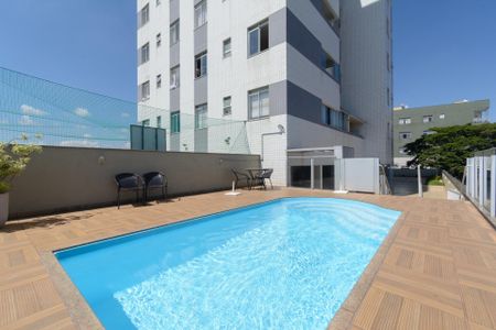 Apartamento à venda com 172m², 3 quartos e 2 vagasPiscina