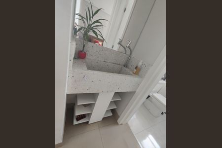 Apartamento à venda com 172m², 3 quartos e 2 vagasBanheiro