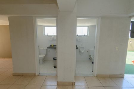 Apartamento à venda com 172m², 3 quartos e 2 vagasBanheiros