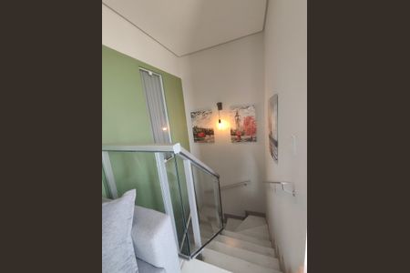 Apartamento à venda com 172m², 3 quartos e 2 vagasEscada