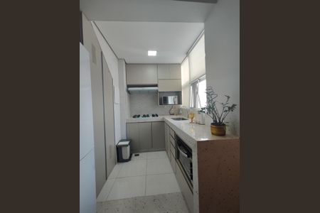 Apartamento à venda com 172m², 3 quartos e 2 vagasCozinha