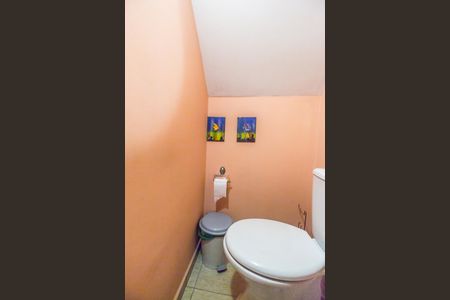 Casa de condomínio à venda com 97m², 3 quartos e 1 vaga Casa de condomínio à venda com 97m², 3 quartos e 1 vagaLavabo