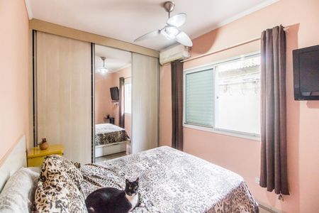 Casa de condomínio à venda com 97m², 3 quartos e 1 vaga Casa de condomínio à venda com 97m², 3 quartos e 1 vagaSuíte