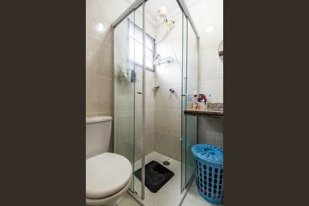 Casa de condomínio à venda com 97m², 3 quartos e 1 vaga Casa de condomínio à venda com 97m², 3 quartos e 1 vagaBanheiro da Suíte