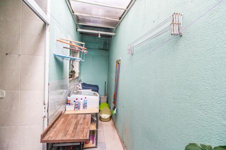 Casa de condomínio à venda com 97m², 3 quartos e 1 vaga Casa de condomínio à venda com 97m², 3 quartos e 1 vagaÁrea de Serviço