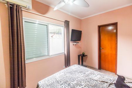 Casa de condomínio à venda com 97m², 3 quartos e 1 vaga Casa de condomínio à venda com 97m², 3 quartos e 1 vagaSuíte