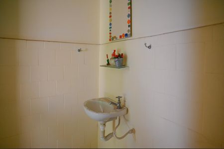 Casa à venda com 195m², 3 quartos e 2 vagas Casa à venda com 195m², 3 quartos e 2 vagasBanheiro de Serviço