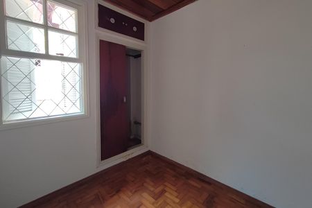 Casa à venda com 142m², 4 quartos e 2 vagasQuarto 3