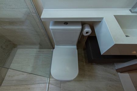 Apartamento para alugar com 90m², 2 quartos e 1 vaga Apartamento para alugar com 90m², 2 quartos e 1 vagaBanheiro