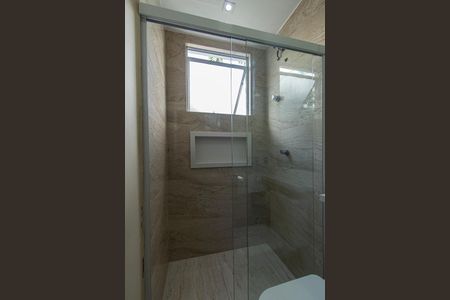 Apartamento para alugar com 90m², 2 quartos e 1 vaga Apartamento para alugar com 90m², 2 quartos e 1 vagaBanheiro
