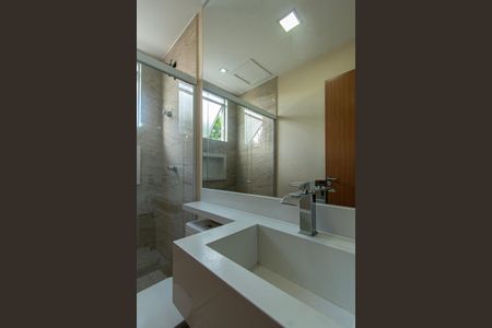Apartamento para alugar com 90m², 2 quartos e 1 vaga Apartamento para alugar com 90m², 2 quartos e 1 vagaBanheiro