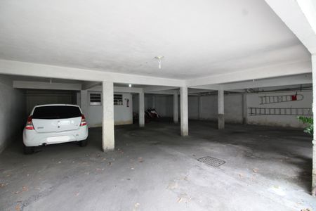Apartamento à venda com 100m², 2 quartos e 2 vagasGaragem