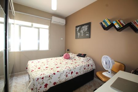 Apartamento à venda com 100m², 2 quartos e 2 vagasQuarto 1