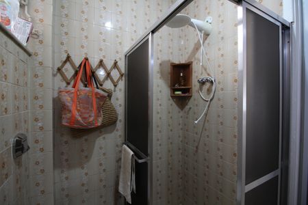 Apartamento à venda com 100m², 2 quartos e 2 vagasQuarto 2