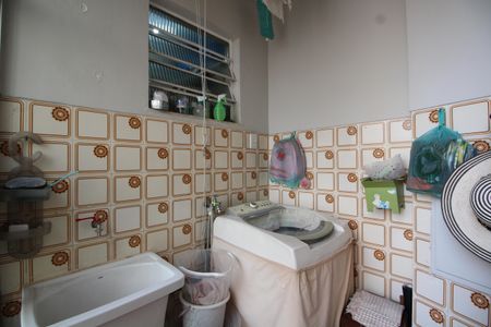 Apartamento à venda com 100m², 2 quartos e 2 vagasÁrea de Serviço