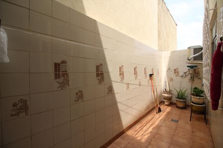 Apartamento à venda com 100m², 2 quartos e 2 vagasÁrea Externa